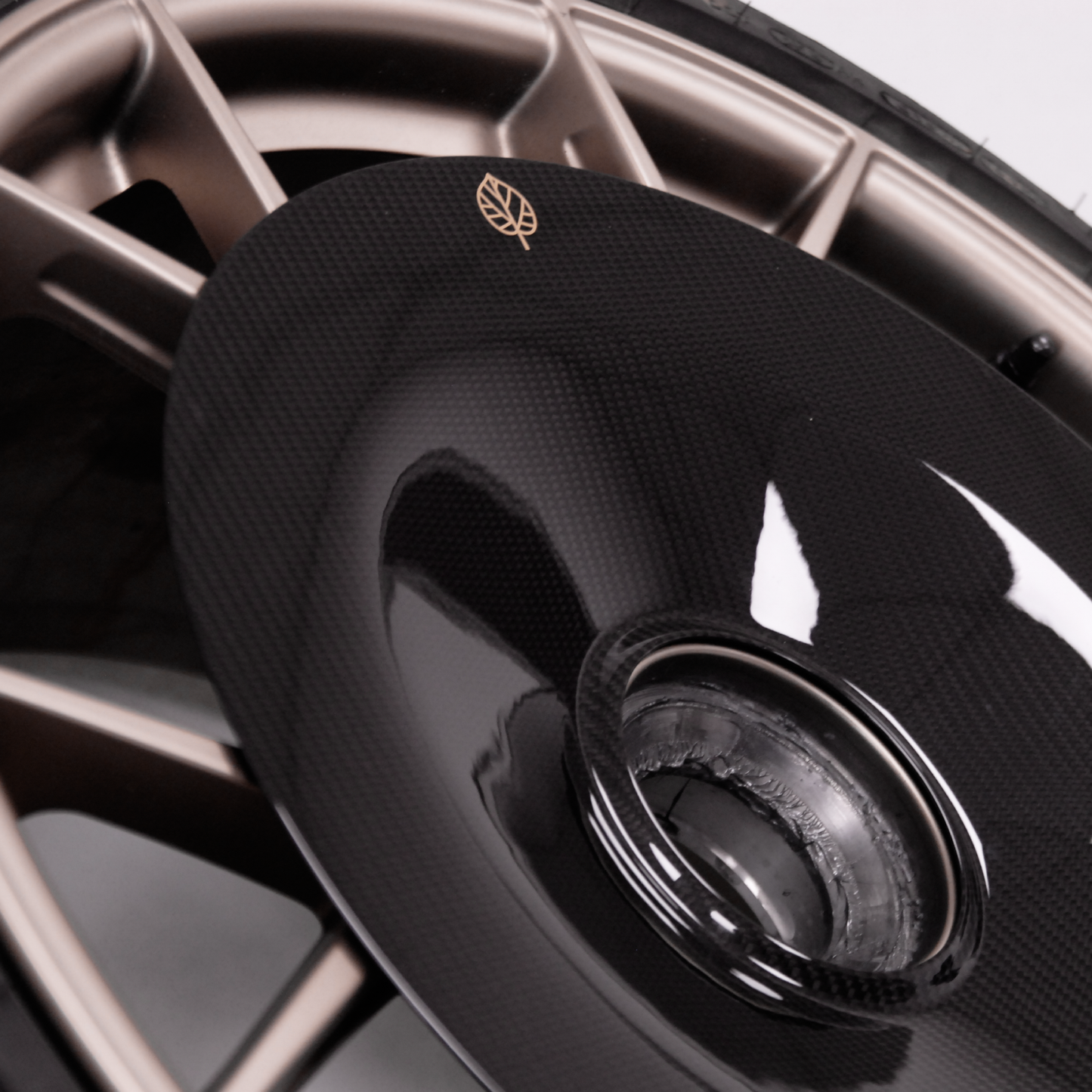 CARBON FIBER AERO DISCS for Porsche GT4 RS (718) - ALU wheels